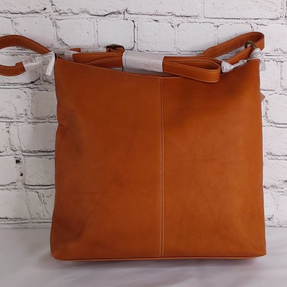 'LE DONNA' 'AVERELY' COLOMBIAN LEATHER TOP ZIP CLOSURE ADJUSTABLE CROSSBODY BAG - Picture 3 of 16